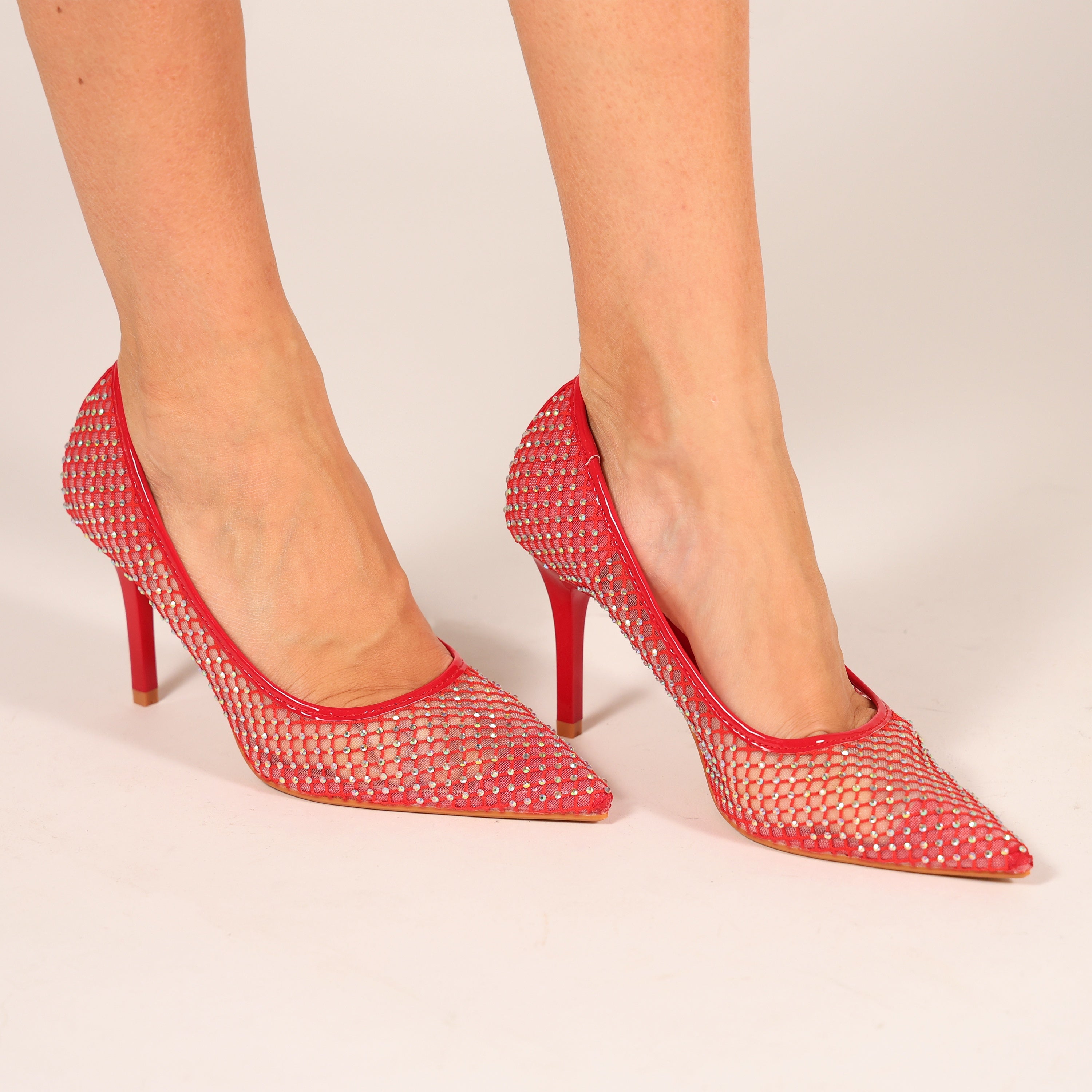 Dècolletè pumps in simil pelle con tomaia bucherellata ricoperta di strass- Art.BO251
