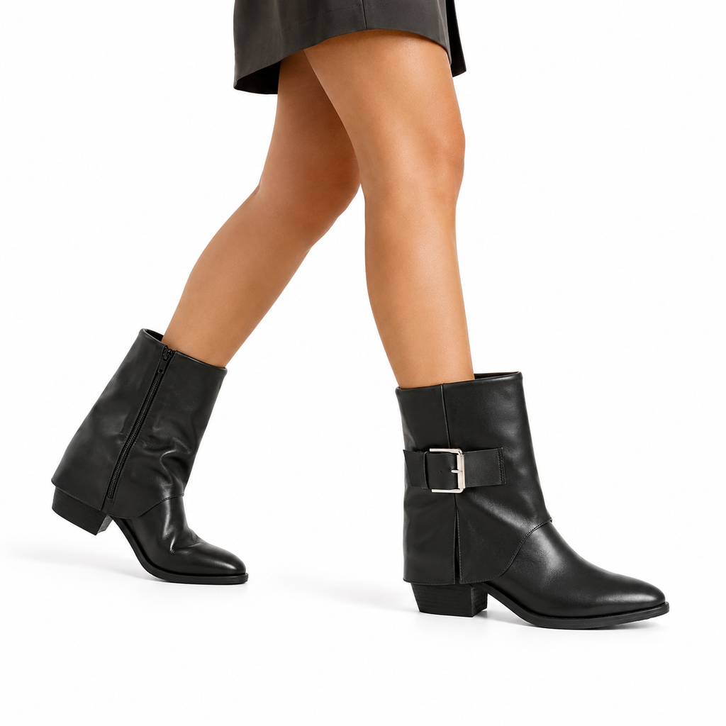 Stivaletto in simil pelle con fibbia- Art.68349